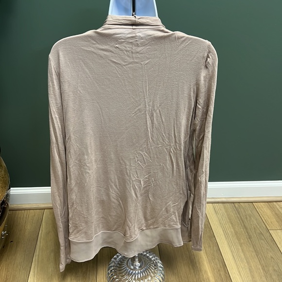 Top with cardigan - Picture 3 of 4